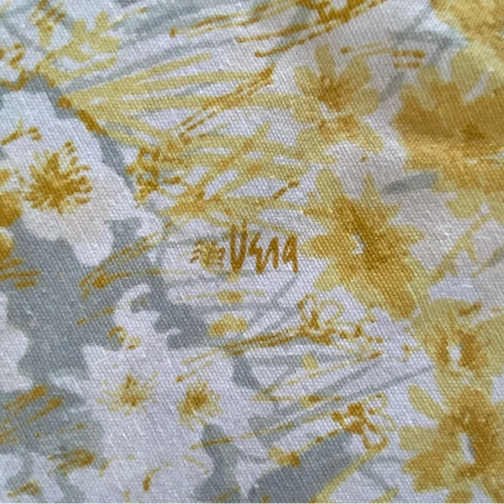 Vera Cornflower Cloth Tablecloth 30 X 78 Yellow White Gray Floral Cotton Blend